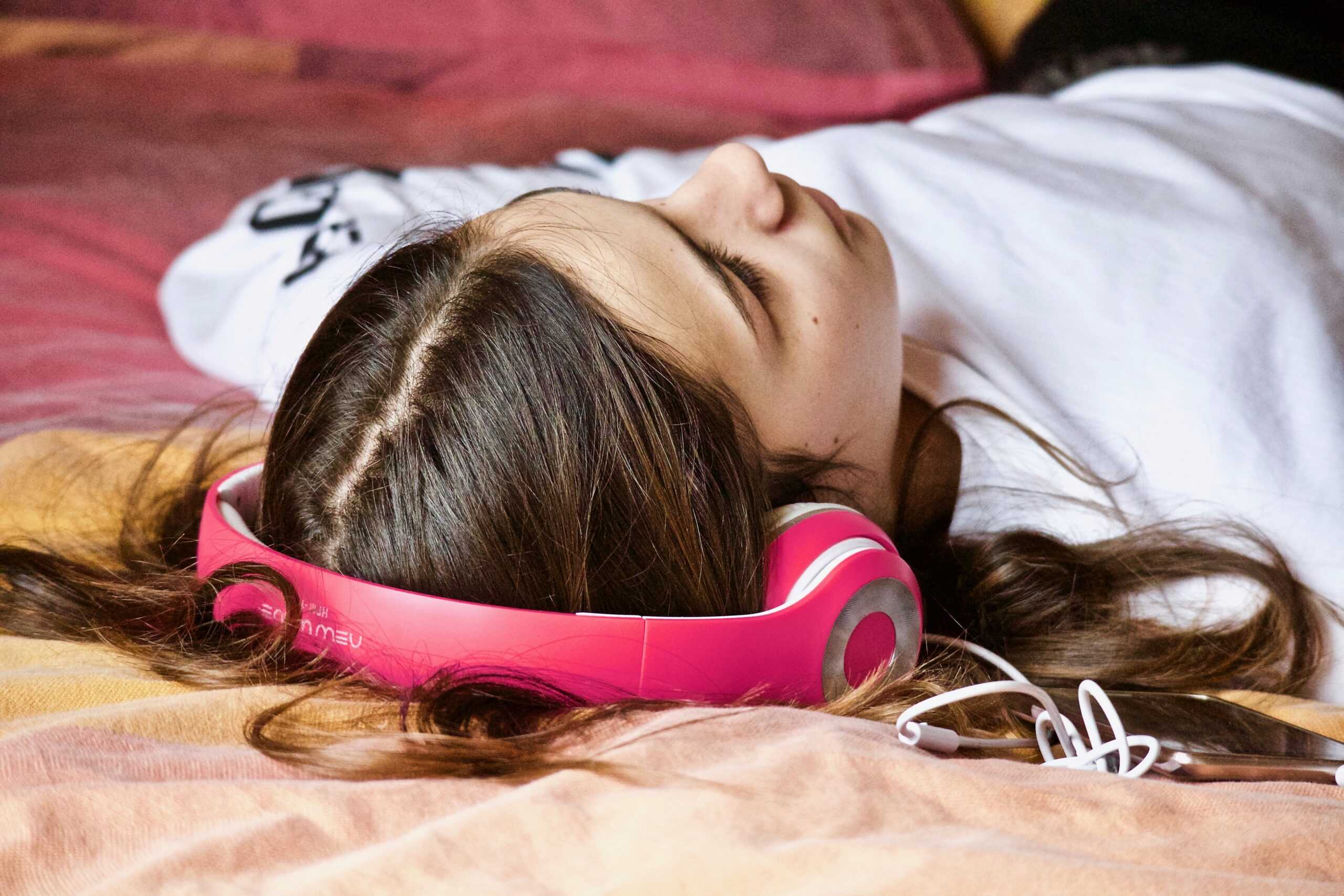 ASMR Sounds That Will Make You Fall Asleep image